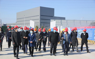 年產(chǎn)100萬(wàn)千米特種線(xiàn)纜的省特別重大產(chǎn)業(yè)項(xiàng)目正式復(fù)工！